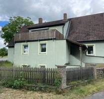 Großzügiges Altbau-Einfamilienhaus mit Seeblick und zusätzlichem Gartengrundstück. - Ergersheim Ermetzhofen