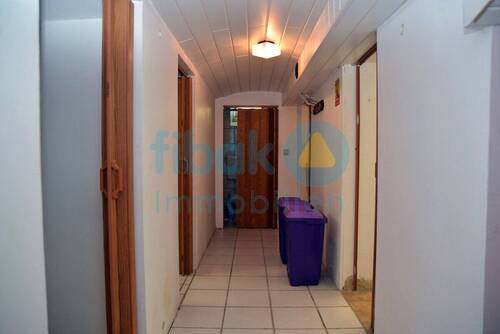 KG - Flur - 