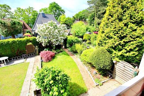 Garten mit hinterem Ausgang - 