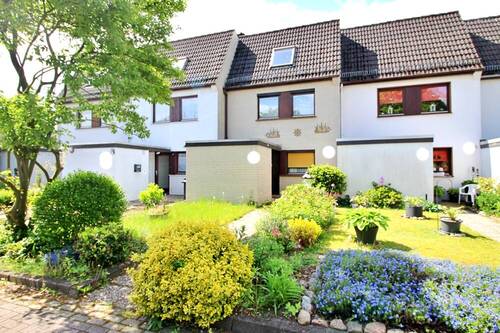 Haus mit Vorgarten - 4 Zimmer Reihenmittelhaus zum Kaufen in Bremen