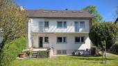 Bild 1 - Zweifamilienhaus mit großem Grundstück und viel Potenzial