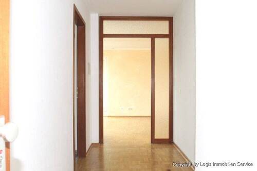 Diele - 2 Zimmer Etagenwohnung zur Miete in Bonn / Brüser Berg