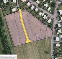 Großes Grundstück am Feldrand mit unverbautem Blick ins Grüne. - Theuma