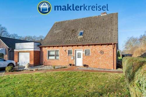 Impressionen - Einfamilienhaus mit Garage und großem Grundstück in Ardorf