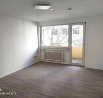 Schöne helle 1-Zimmer Wohnung mit EBK und Balkon in Worms Zentrum