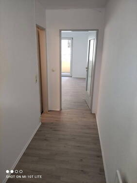 Flur Eingang - 1 Zimmer Etagenwohnung zur Miete in Worms