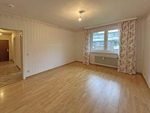 Zimmer 2 - 