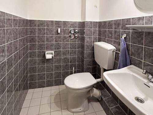 WC - 