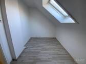 Abstellkammer 2 - 