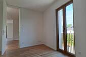 Kinder- o. Arbeitszimmer - 