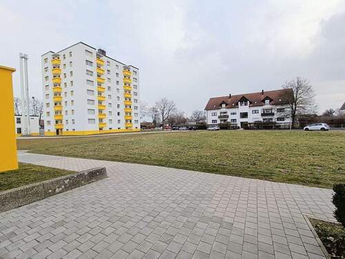 Baugrundstück 1781 m² - Grundstück zum Kaufen in Neustadt an der Donau