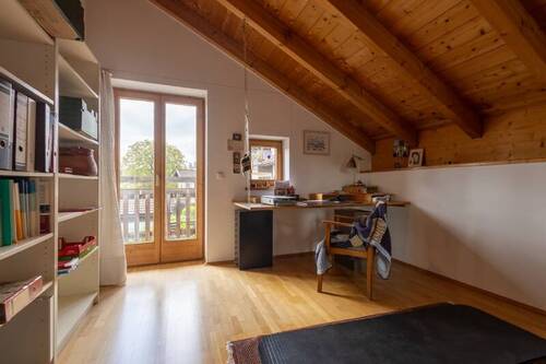 Bürozimmer mit Balkon - 