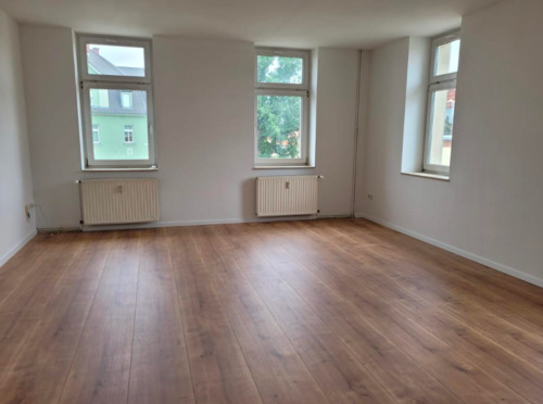 Bild 2 - 4 Zimmer Mehrfamilienhaus, Wohnhaus zum Kaufen in Waldheim
