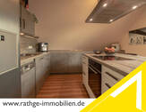 Einbauküche - Geesthacht: Großzügige 3-Zimmerwohnung im Einfamilienhaus mit Garten, Balkon und Dachboden!