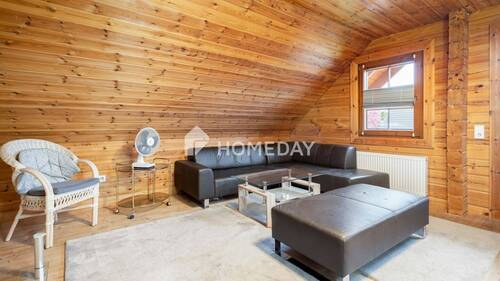 1. OG Wohnzimmer 1 - 