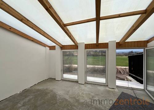 A108FA8C-86CA-417B-A0C3-C86C3113C35A_1_201_a - 