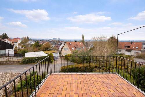 Dining room balcony - 