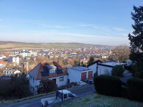 Ausblick 2.jpg - 3 Zimmer Etagenwohnung in Würzburg
