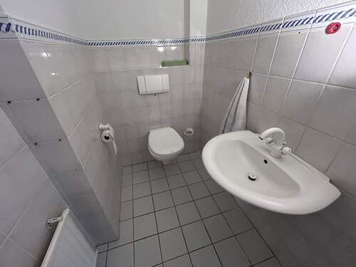 Gäste-WC EG - 