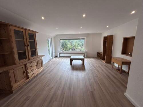 Wohn-/Esszimmer EG - 