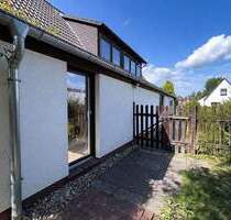 Ein-Zweifamilienhaus mit schönem Grundstück - Oldenburg Alexandersfeld