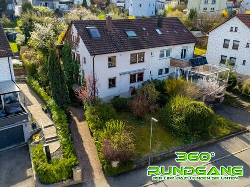 Aussenansicht - Doppelhaushälfte in Pfullingen mit Garten und überdachtem Balkon
