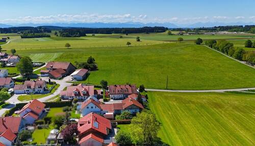 Ansicht_Süd_Ost 1 - großzügiges Einfamilienhaus mit Ausbaupotential