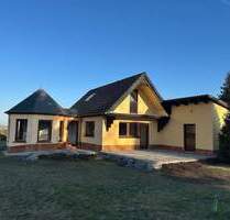 individuelles und schickes EFH mit großem Grundstück - Grimma