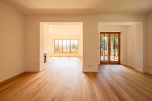 Wohnraum Wohnung_EG - 6 Zimmer Mehrfamilienhaus, Wohnhaus in Türkenfeld / Zankenhausen