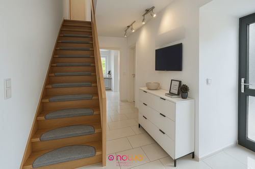 Eingangsflur Möblierungsvorschlag - KI generiert - 