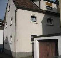 Attraktives Mehrfamilienhaus - ideal für Anleger und Familien - Würzburg Unterdürrbach