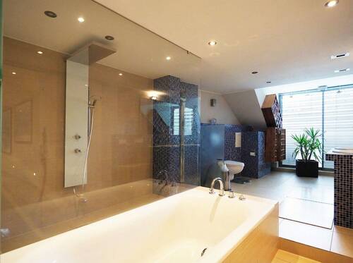 Bild 3 - 3 Zimmer Etagenwohnung in Saarbrücken