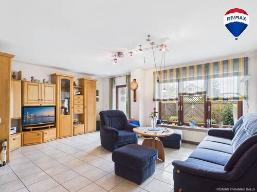 Wohnzimmer - 4 Zimmer Reihenmittelhaus in Markgröningen