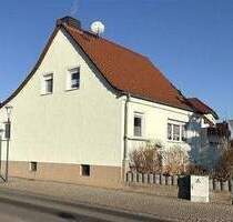 Gepflegtes EFH in Roßleben - 180.000,00&nbsp;EUR Kaufpreis, ca.&nbsp; 130,00&nbsp;m&sup2;&nbsp;Wohnfl&auml;che in Roßleben (PLZ: 06571)