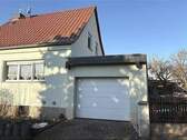 Carport - 5 Zimmer Einfamilienhaus in Roßleben