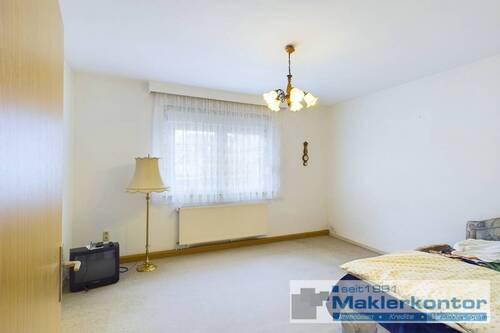 Schlafzimmer EG - 