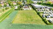 Landwirtschaftsfläche inklusive - Grundstück zum Kaufen in Dresden