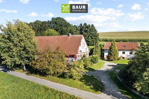 Luftaufnahme - Bauernhaus, Landhaus mit 214,80 m² in Bad Waldsee zum Kaufen