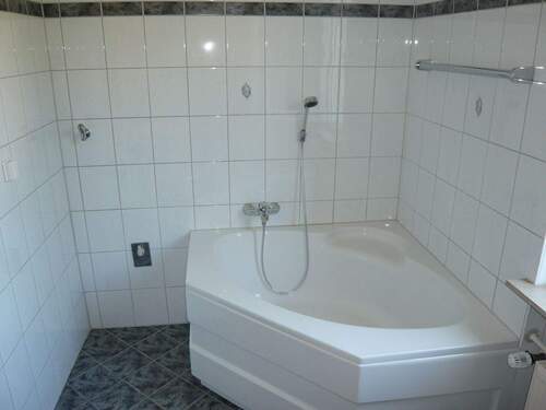 Eckbadewanne - 