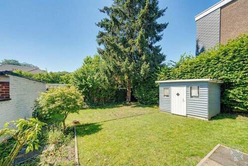 Sonniger Rückzugsort direkt hinter dem Haus - 