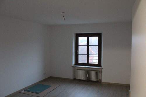 Wohn-/Arbeitszimmer - 