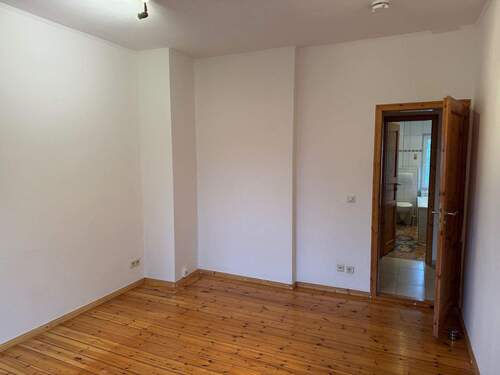 Wohnzimmer - Etagenwohnung in Berlin zum Kaufen