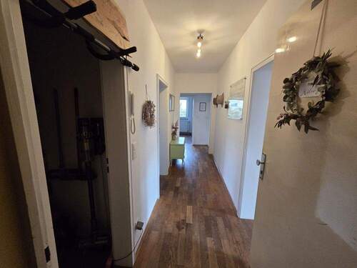 Bitte treten Sie ein! - 