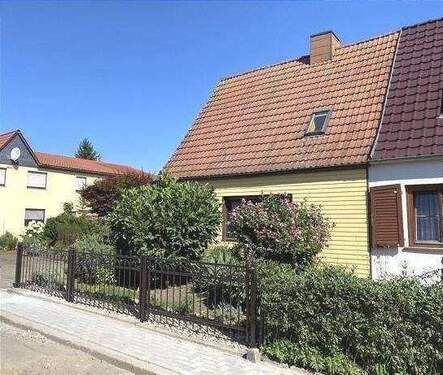 Außenansicht - DHH mit schönem Garten in Eisleben