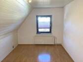 Kinderzimmer im DG - 