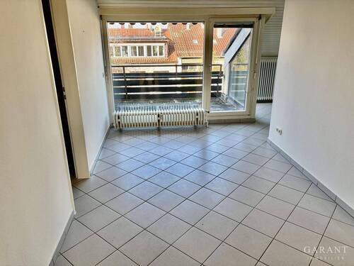 Ess Diele mit Zugang zum Balkon - 3 Zimmer Etagenwohnung in Stuttgart