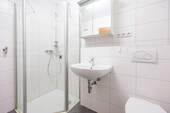 Badezimmer - Etagenwohnung mit 64,00 m² in Freiberg am Neckar zum Kaufen