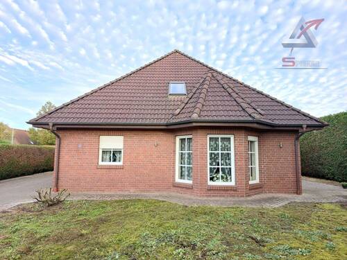 Frontansicht - 5 Zimmer Einfamilienhaus zum Kaufen in Wiesmoor