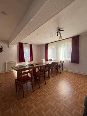 Esszimmer - 7 Zimmer Bauernhaus, Landhaus zum Kaufen in Feldatal