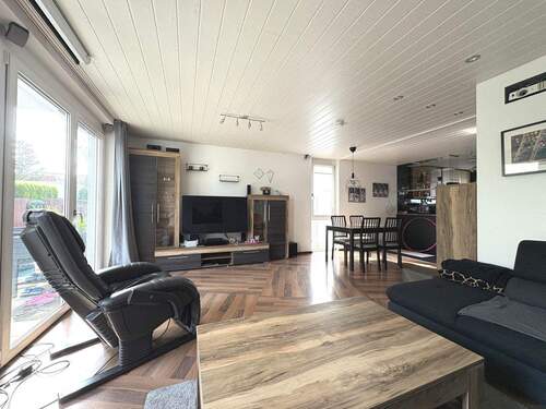 Wohnbereich - Neuwertige Doppelhaushälfte - ideal für die Familie